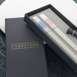 Furamingo en Mizu chopsticks in cadeauverpakking (2 setjes chopsticks + 2 rests)