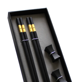 Hidaka Gold chopsticks in cadeauverpakking (2 setjes chopsticks + 2 rests)