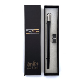 Gepersonaliseerde chopsticks cadeau-box met een setje Keno Silver en een Aki Dark rest